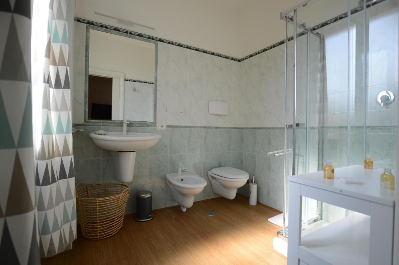Casa Blanca B&B Latina Exteriér fotografie